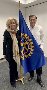 Hamburg, Rotary Convention 2019 - Sonja Dinner mit John Hewko, Mr. Rotary