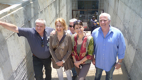Sonja Dinner on site during construction of the Comprehensive Breast Care Center, together with Prof. Orna Blondheim, Prof. Doron Kopleman, Prof. Dan Hershko and Larry Rich.